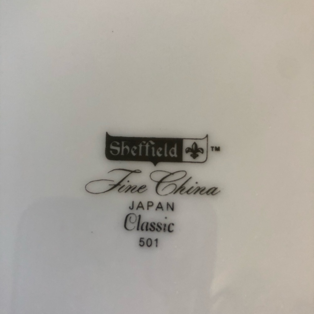 Fine China - Picture 7 of 12